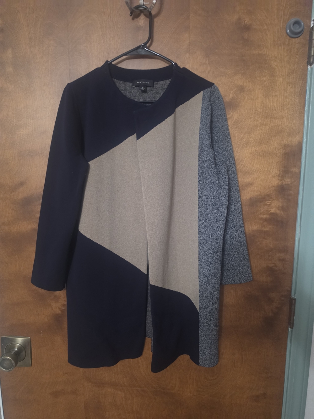 Ann Taylor Navy and Taupe Colorblock Long Sleeve Sweater